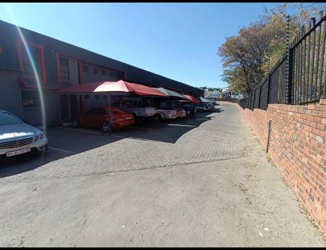 INDUSTRIAL PROPERTY TO RENT IN STRYDOM PARK